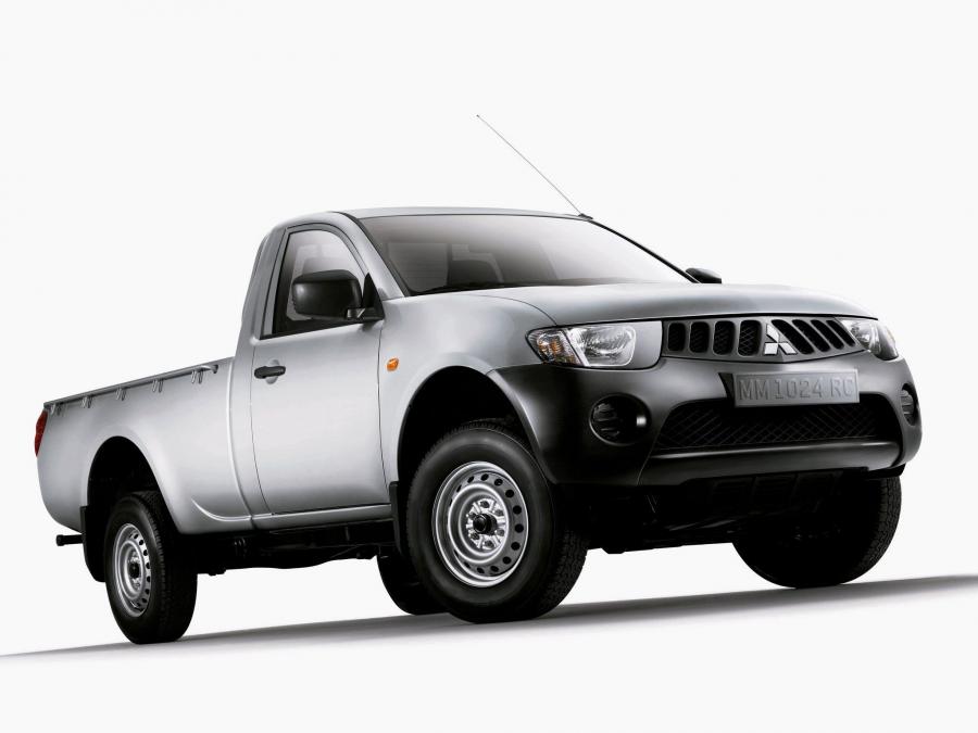  Mitsubishi L200 4Work Single Cab 2006 года  (фото 1 из 5)